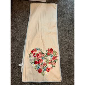 Rachel Ashwell Table Runner Floral Heart Embroidered Valentines Day 14" x72"